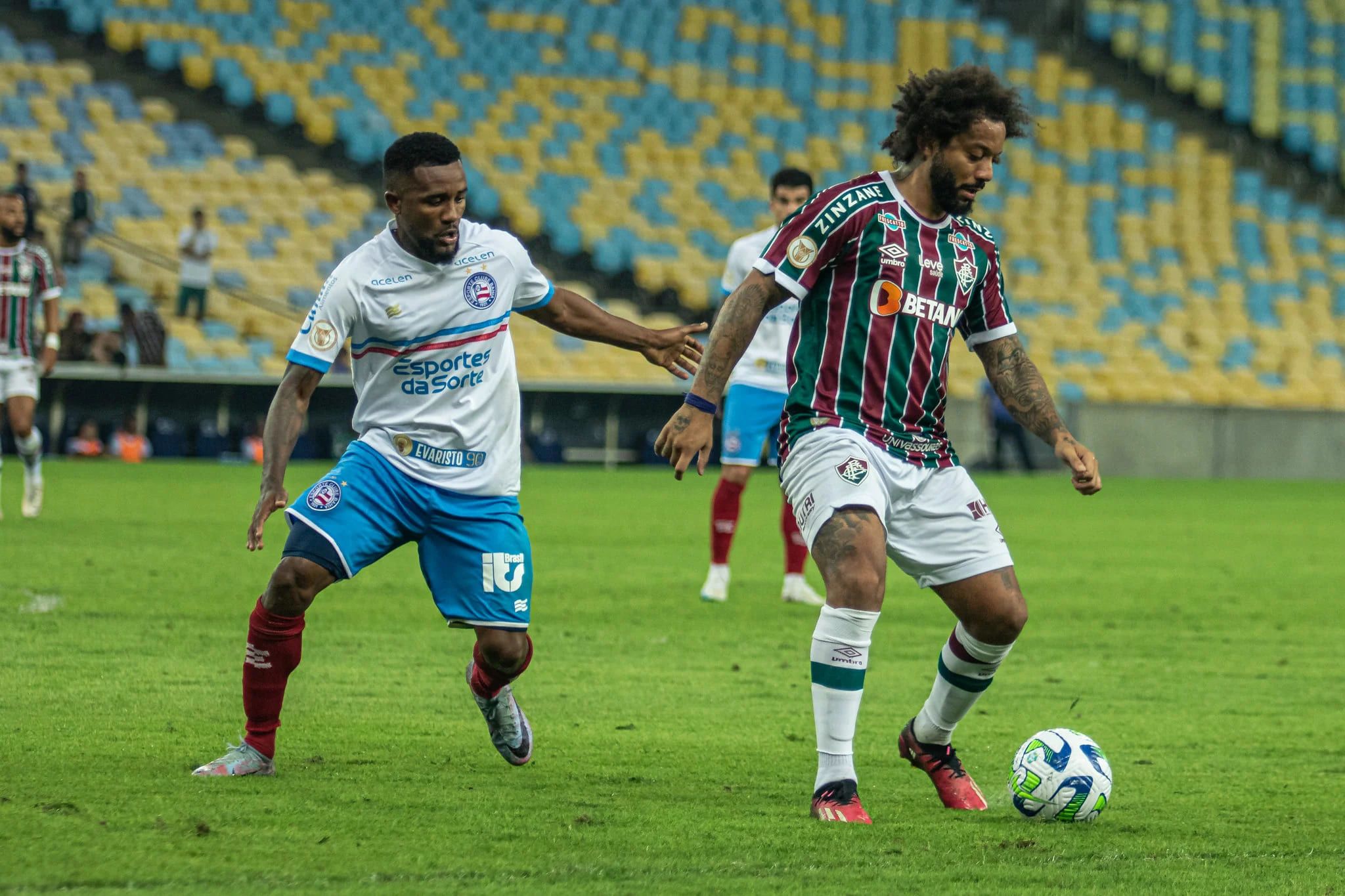 Nhận định, soi kèo Fluminense vs Bahia lúc 2h ngày 5/8/2024 soi-keo-fluminense-vs-bahia-vao-2h-ngay-5-8-2024-1