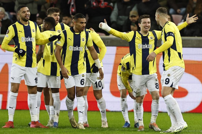 nhan-dinh-fenerbahce-vs-brann-ngay-12-12