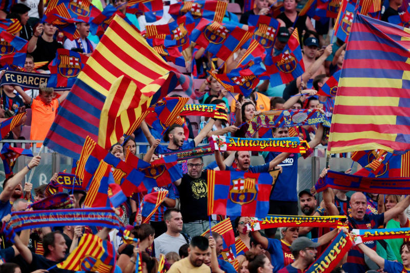 cules-ton-giao-bong-da-va-niem-tu-hao-xu-catalan